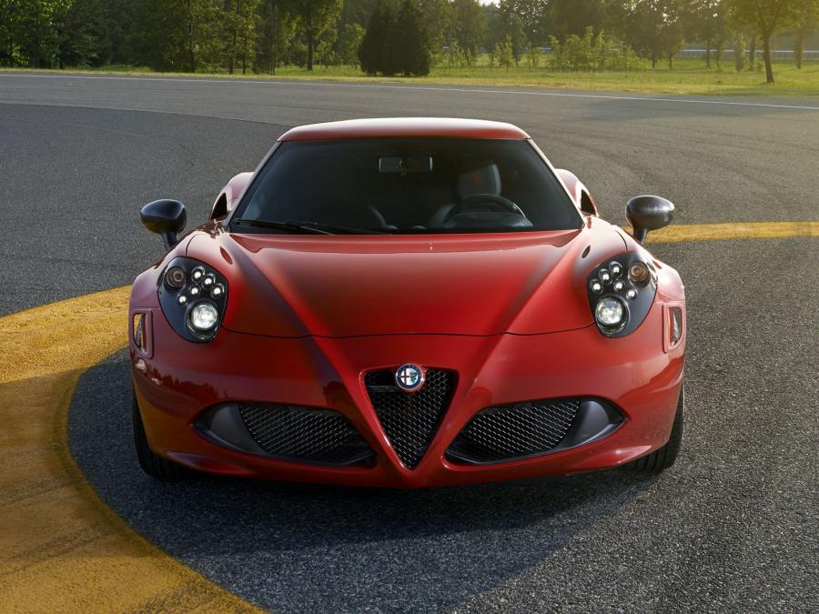  Alfa Romeo 4C Launch Edition (960) 2013 года  (WW) (фото 19 из 19)